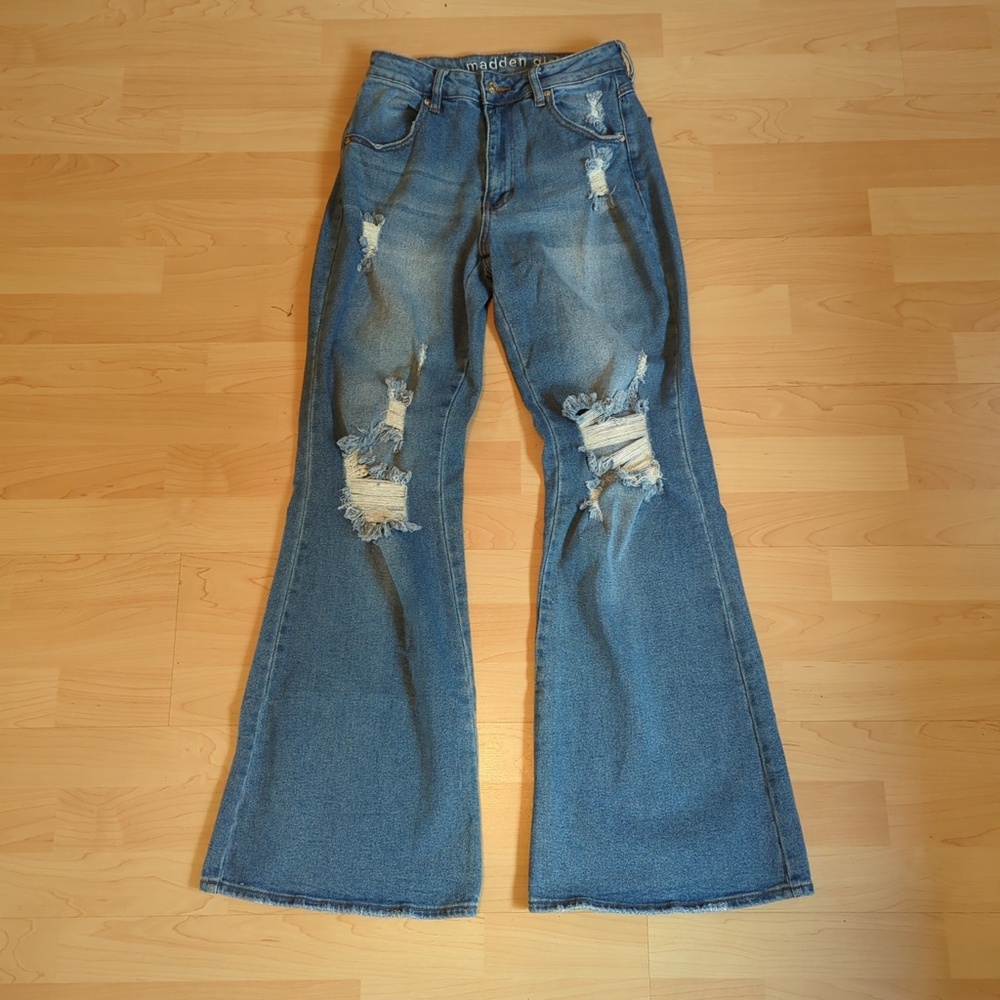High Rise Flared Bootcut Distressed Jeans - Picture 3 of 11